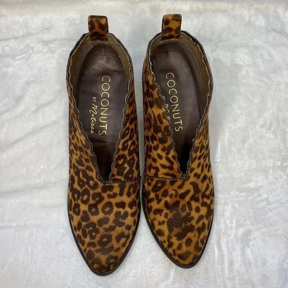 coconuts by Matisse Addie Leopard Print Ankle Booties Size 6.5M - Picture 3 of 16